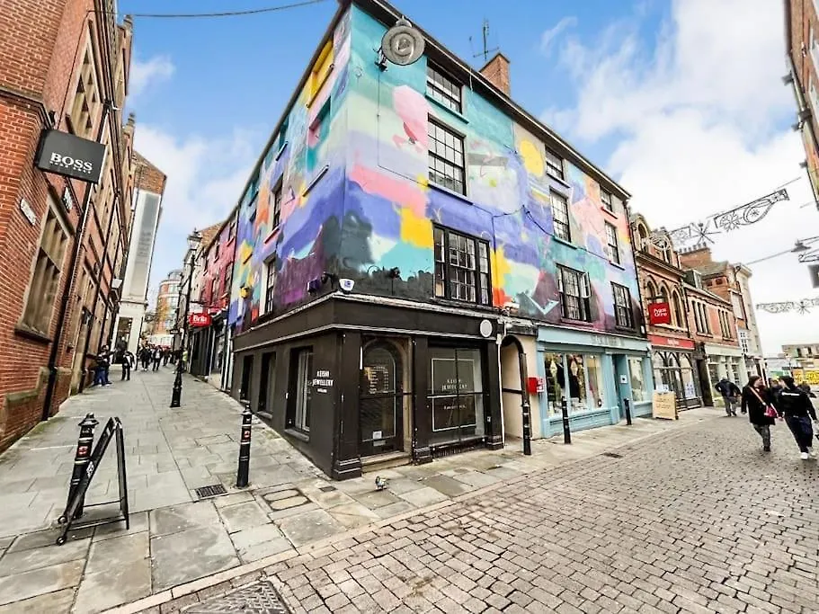 Luxurious 2 Bedroom Apartment In City Centre Nottingham